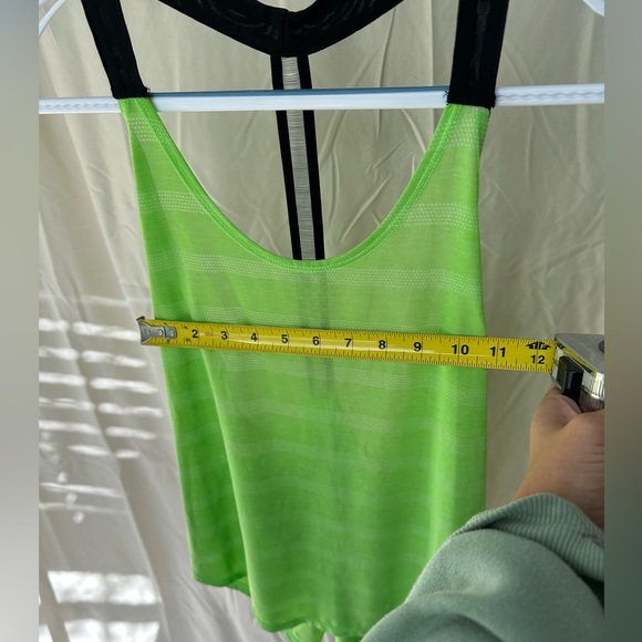 Nike Tank Top - Picture 6 of 6